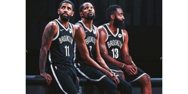 Die drei Hauptakteure von Brooklyn Nets arbeiten zusammen, um Los Angeles Clippers zu besiegen